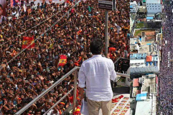 த.வெ.க. நிர்வாகிகளுக்கு புதிய உத்தரவு! வேலூர் பிரசாரம் தொடர்பில் வெளியான தகவல் | Karur Stampede Tvk Office New Order Manegement
