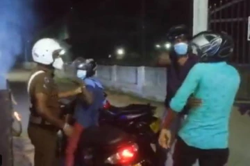 மட்டக்களப்பில் இளைஞனை கொடூரமாக தாக்கிய பொலிஸார்! பரபரப்பு காணொளி