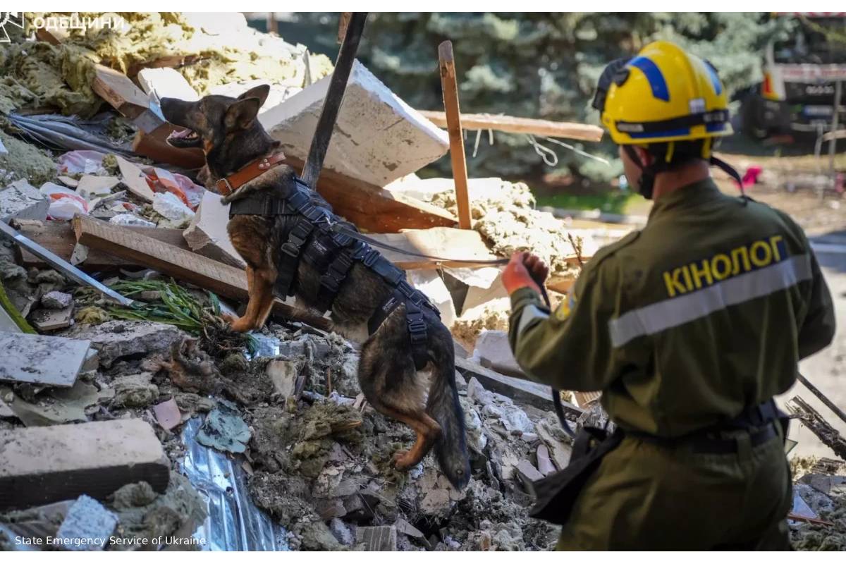 russia and ukraine strike each other before ceasefire