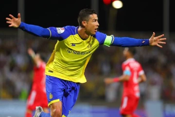 500 கோல்கள் அடித்து சாதனை படைத்த ரொனால்டோ: ஹாட்ரிக் ஷாட்களால் அல்-நஸர் அபார வெற்றி