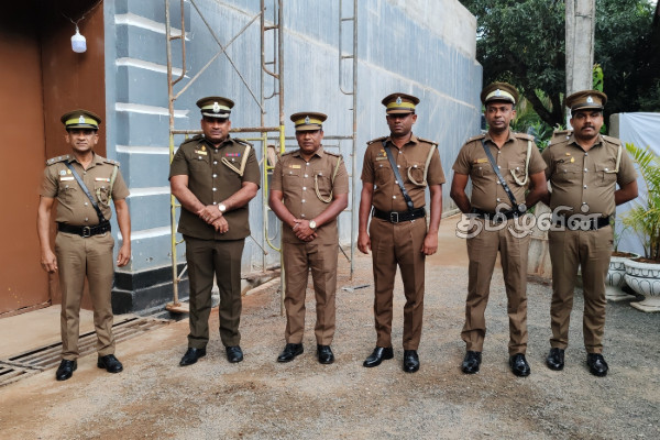 சுதந்திர தினத்தை முன்னிட்டு வவுனியா சிறைச்சாலையில் இருவர் விடுதலை | Two People Released From Vavuniya Prison