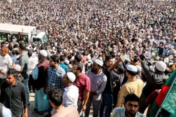 வங்கதேச போராட்டத்தில் முஸ்லிம் வழக்கறிஞர் கொலை