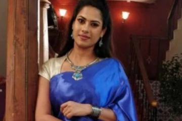 ஈரமான ரோஜாவே சீரியல் புகழ் நடிகை அனுவா இது, அடையாளமே தெரியலையே- புகைப்படம் இதோ