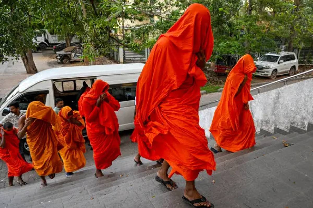 தமிழர் நில ஆக்கிரமிப்புகளிலும் நீதியை நிலை நாட்டுங்கள்..! அருட்தந்தை மா.சத்திவேல் | Drugs Case Involve Srilanka Monks