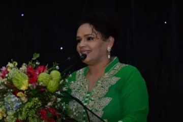 சஜித் தரப்பினருக்கு எதிராக நீதிமன்றம் சென்றார் டயானா!