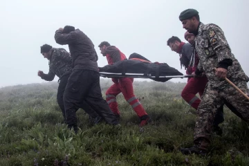 உயிரிழந்த ஈரான் அதிபர் உடல் மீட்பு