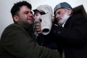 காபூலில்  அமெரிக்க வீரரிடம் கையளிக்கப்பட்ட  குழந்தை தொடர்பில் தற்போது வெளியான தகவல்