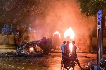 வீடுகள் எரிக்கப்பட்டமை தொடர்பில் நாடாளுமன்ற உறுப்பினர்களிடம் வாக்குமூலம்