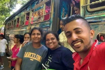 எல்ல விபத்துக்கு முன் மகிழ்ச்சியாக புகைப்படம் எடுத்த பயணிகள்; சோகத்தில் முடிந்த பயணம்