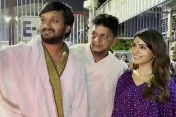 மக்களோடு மக்களாக ரூ.300 டிக்கெட்டில் தரிசனம் செய்த சமந்தா! புகைப்படங்களுடன் இதோ.. | Samantha With Fans In Tripati Temple