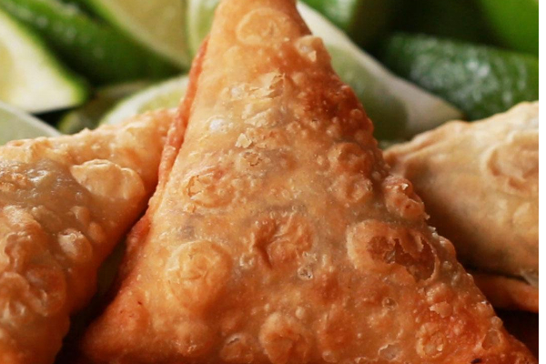 பீப் சமோசா மொறு மொறு சுவையில் செய்வது எப்படி? | Beef Samosa