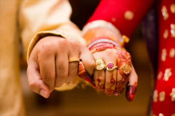 மாகாணங்களுக்கு இடையில் பயணிக்க மணமக்களுக்கு விசேட அனுமதி!