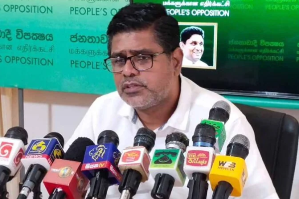 வெலிகம பிரதேச சபைத் தலைவரை சுத்தப்படுத்திய முஜுபுர் ரஹ்மான் எம்.பி | Mujibur Rahman Weligama Shooting