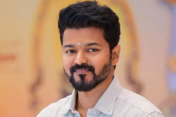 கட்சி பெயரில் எழுந்த பிழை விமர்சனம்.., விஜய் எடுத்த அதிரடி முடிவு