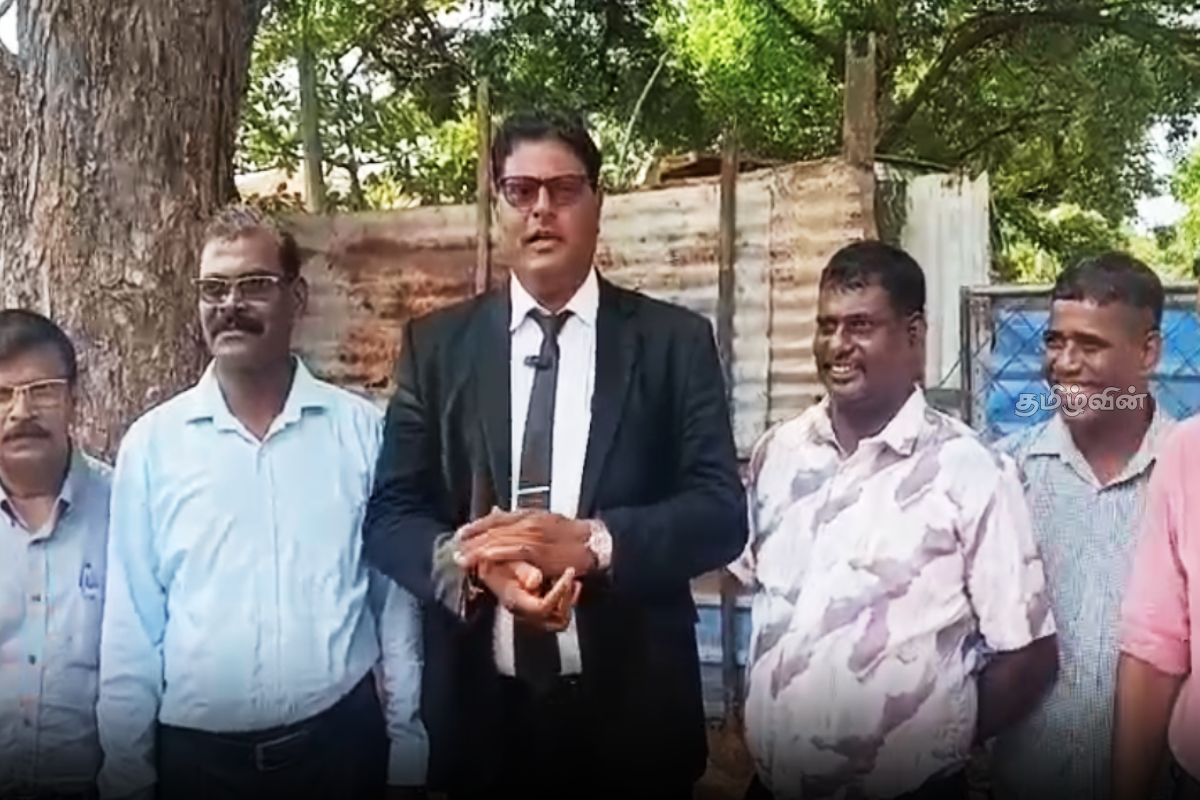குட்டிமணி - தங்கத்துரை ஆகியோரின் சிலை தொடர்பான தடை.. நீதிமன்றம் எடுத்துள்ள தீர்மானம் | Kuttymani Thangadhurai Statue Ban Court Order குட்டிமணி - தங்கத்துரை ஆகியோரின் சிலை தொடர்பான தடை.. நீதிமன்றம் எடுத்துள்ள தீர்மானம் | Kuttymani Thangadhurai Statue Ban Court Order