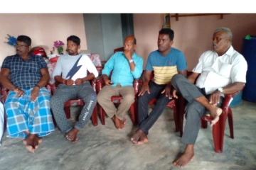 சுருக்குவலை தொழிலை உடனடியாக கட்டுப்படுத்துங்கள்!வடமராட்சி கடற்தொழிலாளர் சங்கம் எச்சரிக்கை(video)