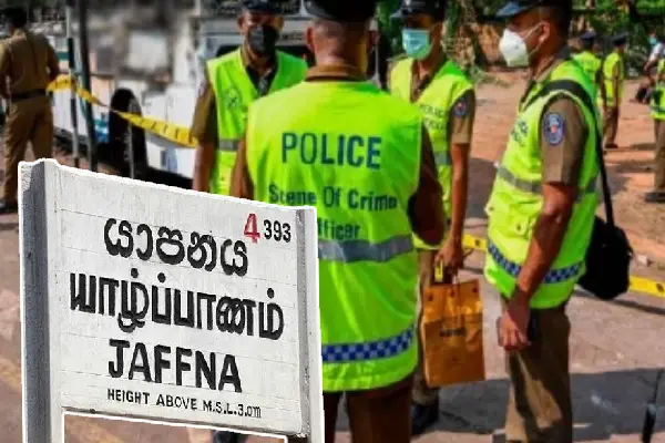 யாழ். மானிப்பாய் மகளிர் கல்லூரிக்கு முன் விபத்து – இருவர் காயம் | Road Accident In Manipay Jaffna யாழ். மானிப்பாய் மகளிர் கல்லூரிக்கு முன் விபத்து – இருவர் காயம் | Road Accident In Manipay Jaffna