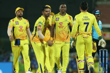 மாஸ் காட்டும் தல தோனி - புள்ளிகள் பட்டியலில் சென்னை அணி முதலிடம்