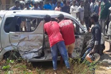 யாழ். சுன்னாகம் பகுதியில் பட்டப்பகலில் நடந்த கொடூரம் (Video)