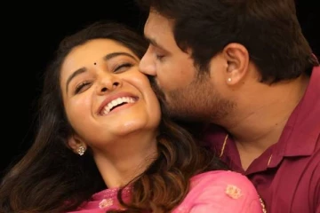 வருங்கால கணவருடன் நடிகை பிரியா பவானி சங்கர்!! சேலையில் க்யூட் புகைப்படம்..