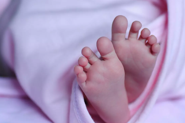 யாழில் பிறந்து 21 நாட்களேயான ஆண் குழந்தை உயிரிழப்பு | Jaffna 21 Day Baby Dies After Vomiting