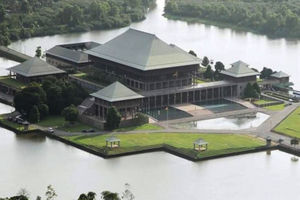 நாடாளுமன்ற பிரதி செயலாளர் நாயகம் பணியிடை நிறுத்தம்! | Deputy Secretary General Of Parliament Suspended நாடாளுமன்ற பிரதி செயலாளர் நாயகம் பணியிடை நிறுத்தம்! | Deputy Secretary General Of Parliament Suspended