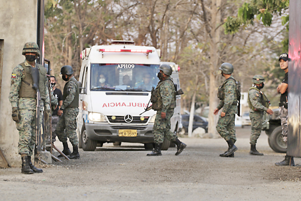 சிறையில் கலவரம்; 15 கைதிகள் பலி; 20க்கும் மேற்பட்டோர் படுகாயம்! | Prison 15 Prisoners Killed Than 20 People Injured