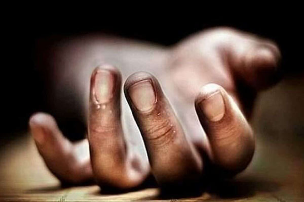 தனியாக வசித்து வந்த தாயும் மகளும் கொடூரமாக வெட்டிக் கொலை | Mother And Daughter Brutally Hacked To Death
