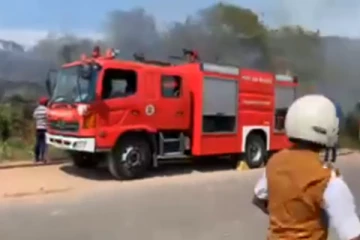 கொழும்பு - புளுமெண்டல் குப்பை மேட்டில் திடீர் தீப்பரவல் (Photos)