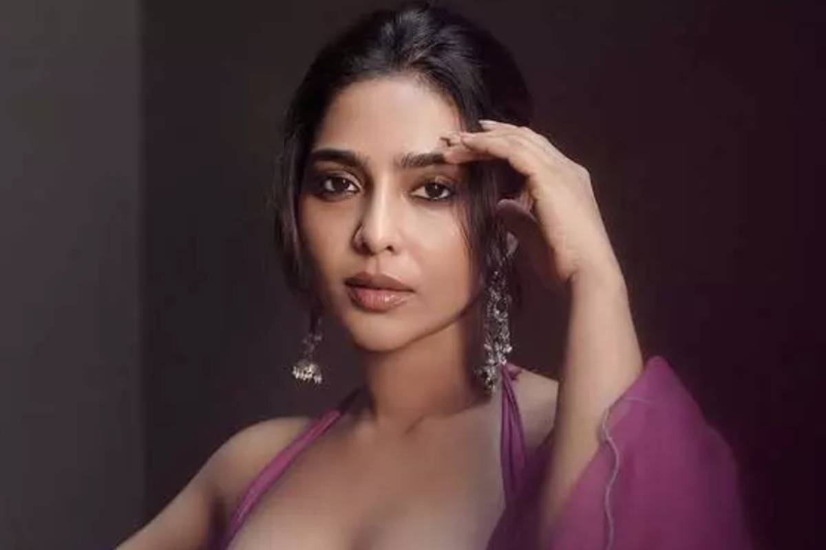 திருமணமில்லாத உறவு இருந்தா நல்லது!! ஷாக் கொடுத்த நடிகை ஐஸ்வர்யா லட்சுமி.. | Aishwarya Lekshmi Open About Marriag Relationship