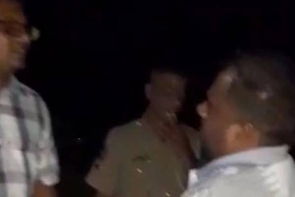 மக்கள் நடமாடும் இடத்தில் மலக்கழிவுகளை கொட்டிய பிரதேசசபை ; யாழில் கொதித்தெழுந்த பிரதேசவாசிகள்! | Painful Dumping Of Faeces In Public Areas