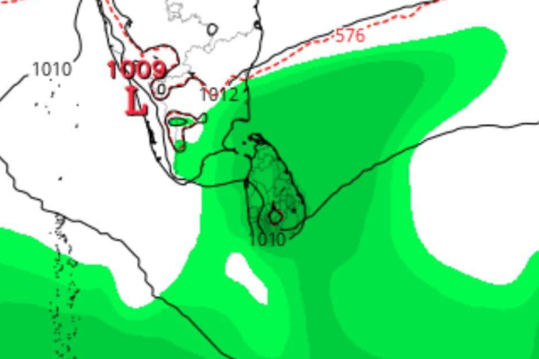 இலங்கைக்கு தென்கிழக்கு திசையில் நிலவும் காற்றுச் சுழற்சி! எதிர்வரும் 3 தினங்களுக்கு தொடரவுள்ள மழை.. | Sri Lanaka Northeast Monsoon Heavy Rains இலங்கைக்கு தென்கிழக்கு திசையில் நிலவும் காற்றுச் சுழற்சி! எதிர்வரும் 3 தினங்களுக்கு தொடரவுள்ள மழை.. | Sri Lanaka Northeast Monsoon Heavy Rains