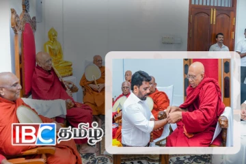 ராமண்ய பீடத்தின் மகா நாயக்க தேரரிடம் ஆசி பெற்ற அநுர