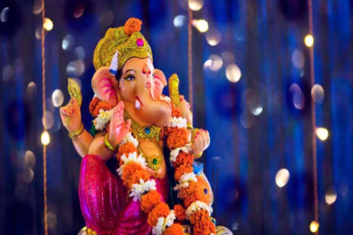விநாயகர் சதுர்த்தி அன்று பிள்ளையாருக்கு மறந்தும் இந்த பொருட்களை படைக்காதீங்க | Items Should Offered During Vinayagar Chaturthi