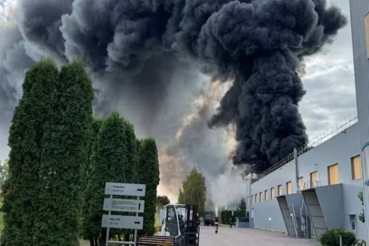 உக்ரைனில் ரஷ்ய டிரோன் தாக்குதல் ; இந்திய மருந்து ஆலை தகர்ப்பு | Russian Drone Attack Ukraine Indian Pharmaceutical