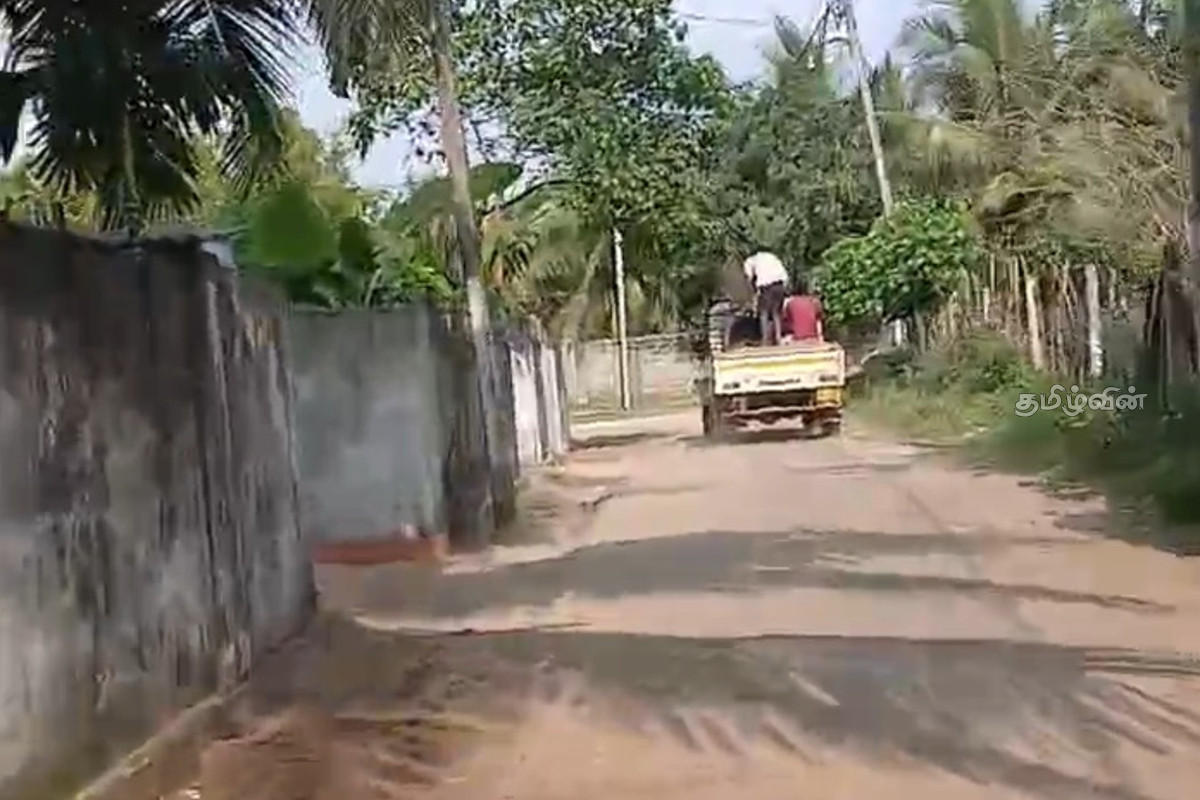 வடமராட்சியில் சட்டவிரோத மணல் அகழ்வுக்கு எதிராக நெல்லியடி பொலிஸார் அதிரடி நடவடிக்கை | Nelliyadi Police Action Illegal Sand Mining