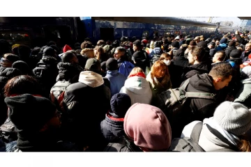 அதிகரிக்கும் போர் பதற்றம் : கீவ்-இல் இருந்து இந்தியர்கள் எப்படியாவது இன்றே வெளியேறுங்கள் என அறிவுறுத்தல்