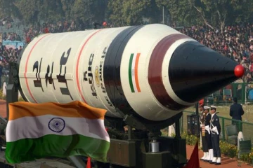 இந்தியாவின் அக்னி-5 ஏவுகணை முதல் சோதனை வெற்றி