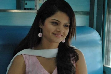 சிவா மனசுல சக்தி நடிகை அனுயாவா இது?- அடையாளம் தெரியாமல் இப்படி மாறிவிட்டாரே?