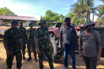 மணல் கொள்ளையர்களை விரட்டி பிடித்த அதிரடி படையினர்! 13 பேர் கைது