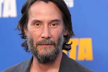 10 வருட உறவு!! 61 வயதில் 51 வயதானவரை திருமணம் செய்த பிரபல நடிகர்..