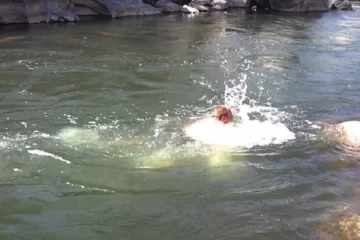 நீரில் மூழ்கி ஒரே குடும்பத்தை சேர்ந்த இருவர் பலி