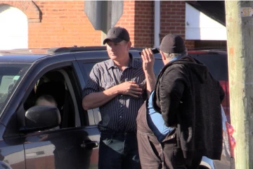 கனடாவில் பிள்ளைகளுக்காக உயிரை பணயம் வைத்த தந்தை... நெகிழ்ச்சி சம்பவம்!