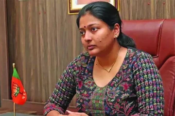 பாஜகவில் பெண்களுக்கு பாதுகாப்பு இல்லை - பாஜகவிலிருந்து விலகுவதாக காயத்ரி ரகுராம் அறிவிப்பு