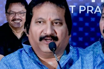 அழகிய லைலா.. பாடகர் மனோவின் Live Singing