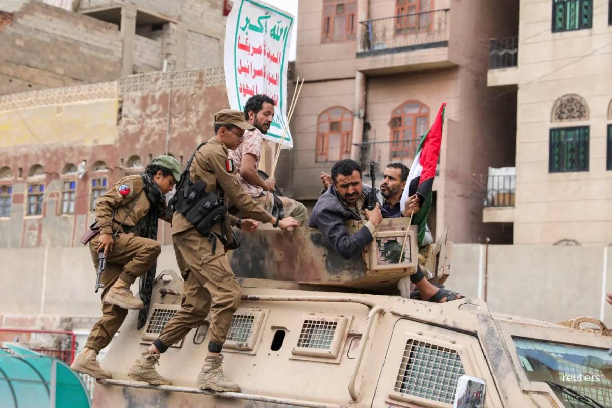 ஈரான் மீது தாக்குதல்... அமெரிக்காவில் FBI வெளியிட்டுள்ள அதிர்ச்சி எச்சரிக்கை | Iran Strikes Terror Fears Fbi Alert