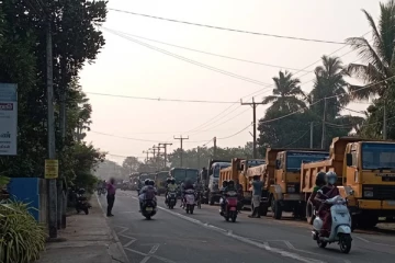 யாழில் முக்கிய வீதியில் நெருக்கடி