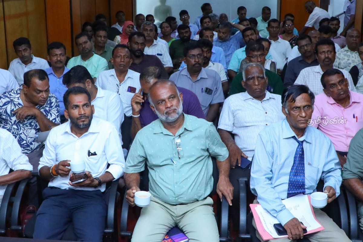 நாடு மீண்டும் வங்குரோத்தடையும் அபாயம்! அநுர அரசாங்கத்திற்கு சஜித் அவசர எச்சரிக்கை.. | Sri Lanka Current Economic Crisis நாடு மீண்டும் வங்குரோத்தடையும் அபாயம்! அநுர அரசாங்கத்திற்கு சஜித் அவசர எச்சரிக்கை.. | Sri Lanka Current Economic Crisis