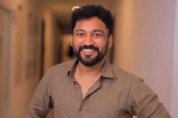 உள்ளாடையுடன் ஓடியது நானா? சர்ச்சை வீடியோவுக்கு பிக் பாஸ் விக்ரமன் விளக்கம்