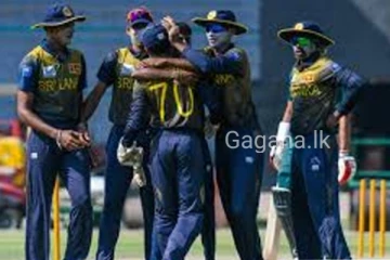 එංගලන්තයේදී ශ්‍රී ලංකා කණ්ඩායමට අත් වූ ඉරණම..සියල්ලන් 139ට දැවී යයි.